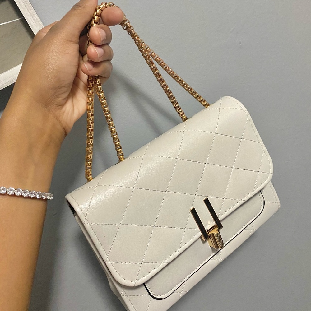 Leather hand bag